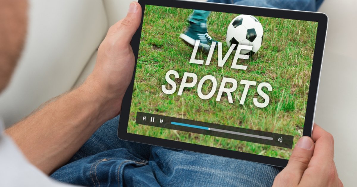 Transmisja na żywo ze spotkań piłkarskich w dniach 21 - 23.05. Gdzie można oglądać live w tv oraz w internecie?