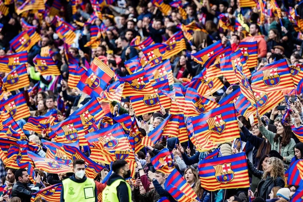 barcelona-rozwaza-transfer-lewonoznego-srodkowego-obroncy-pau-torres-lub-nico-schlotterbeck