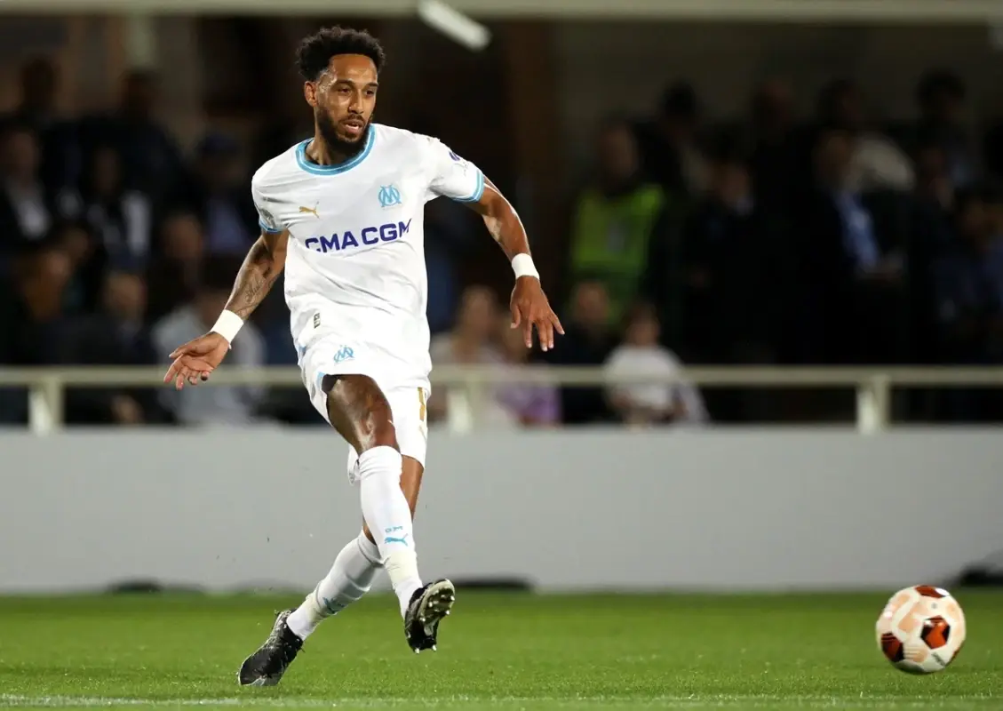 pierre-emerick-aubameyang-podpisal-z-deportivo-la-corua-transfer-z-marsylii-za-15-mln-euro