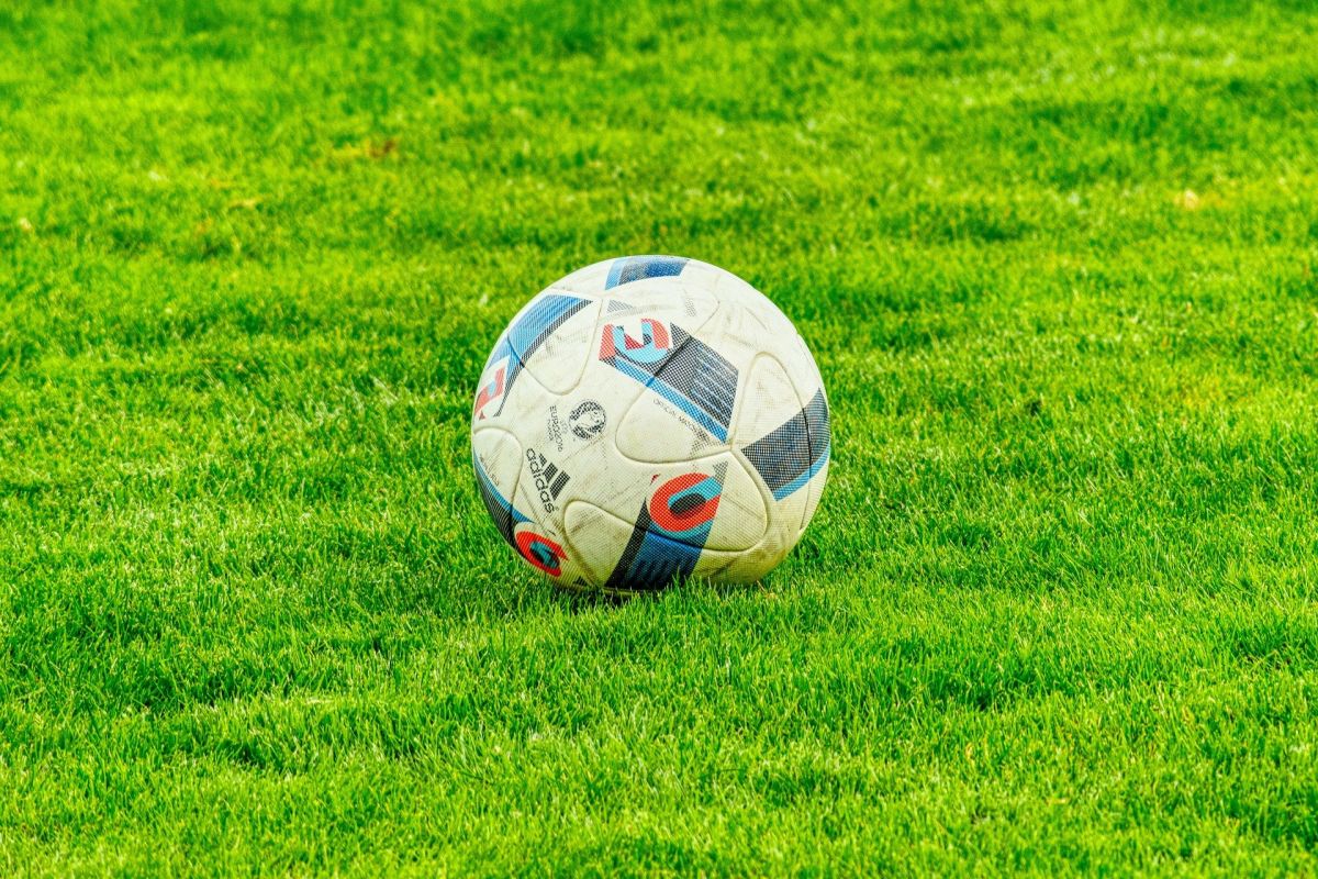 Mecze piłkarskie na żywo i transmisje online (4-6 luty 2022)