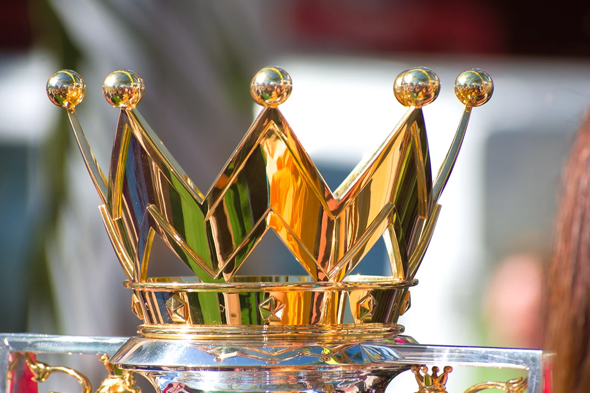 pilka-nozna-ktore-ligi-beda-grac-w-swieta-bozego-narodzenia-2025